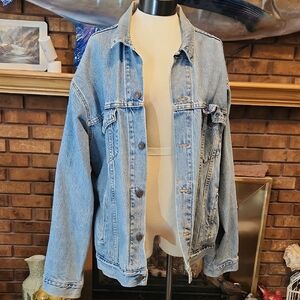 Levi's Light Blue Denim Trucker Jacket Vintage From 1998 Size XL 4 Pockets